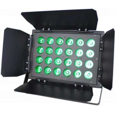 Paleta LED wash Eastman IGNITEWASHER con barndoor y LED RGBWAUV