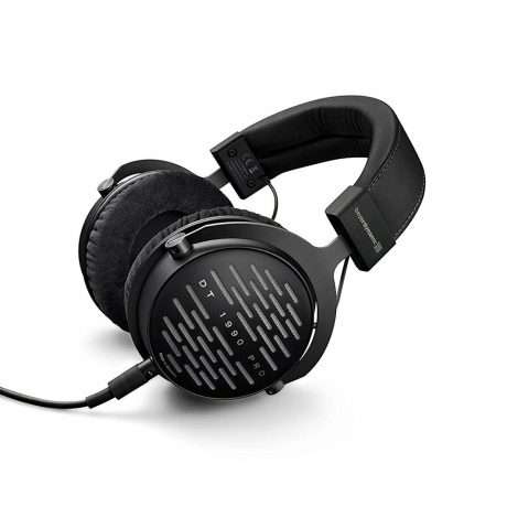 Audífonos abiertos de referencia Beyerdynamic DT 1990 PRO con diadema metálica y estuche