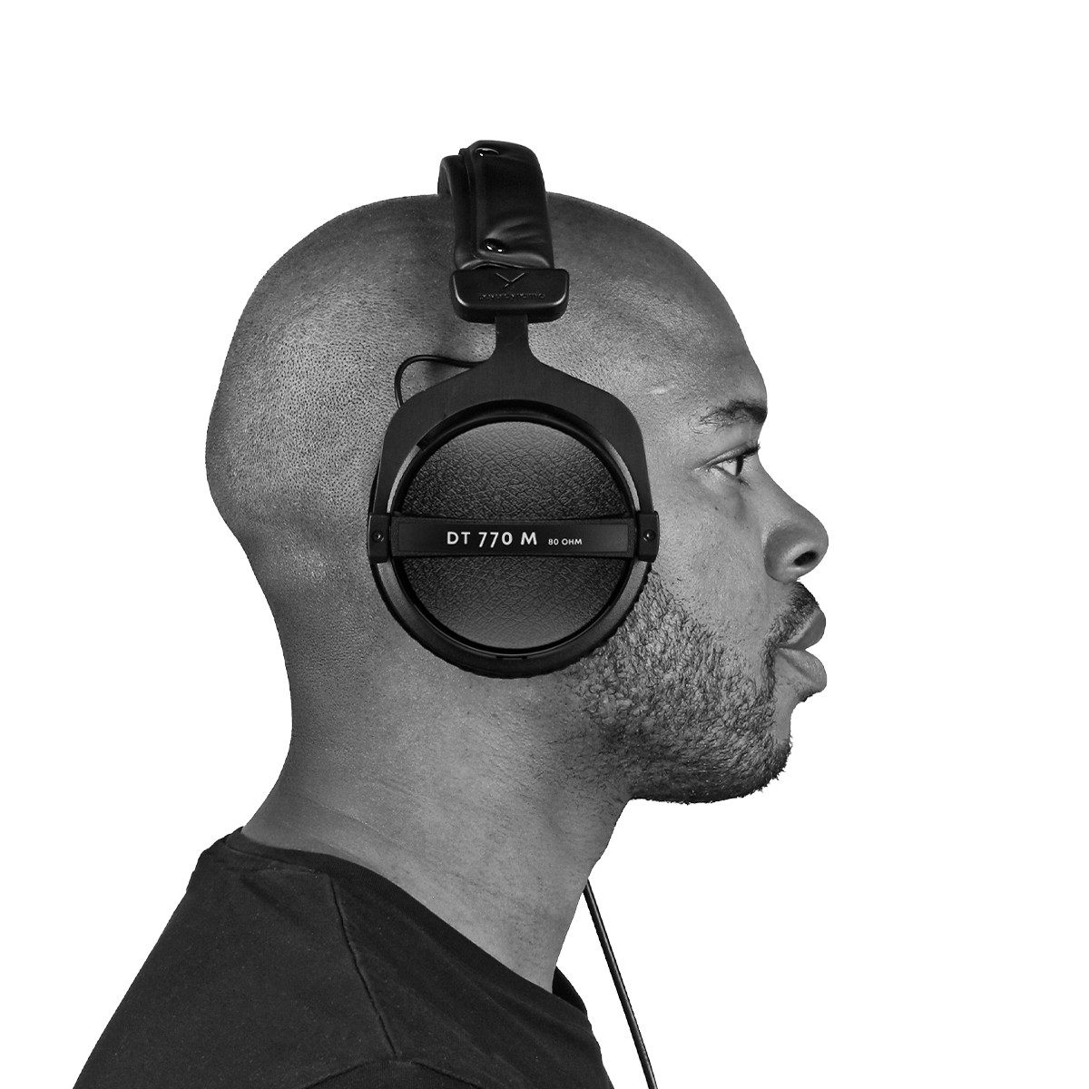 Audífonos cerrados Beyerdynamic DT 770 M 80 Ohm para bateristas con cable de un solo lado