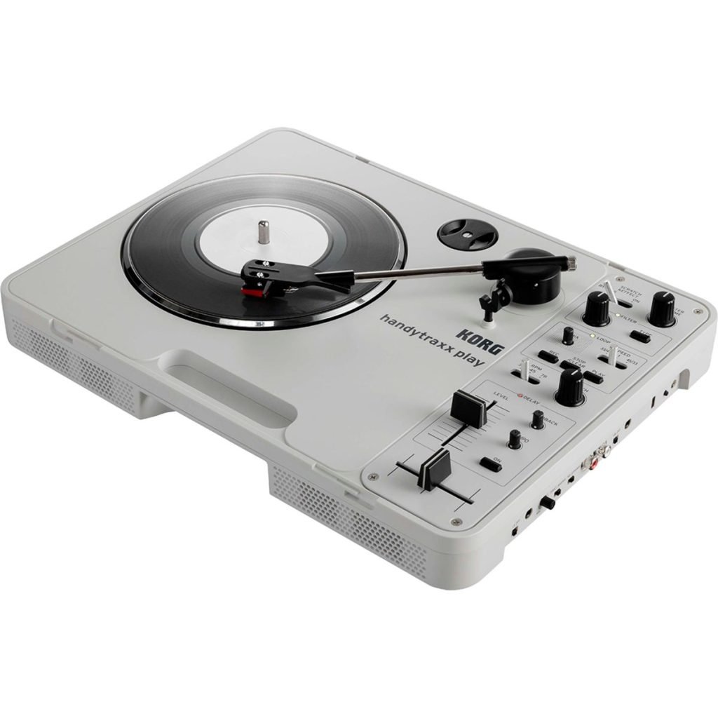 Tornamesa portátil Korg handytraxx Play con preamplificador